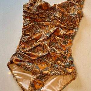 Albion Swim Florence Off Shoulder One-Piece Medium